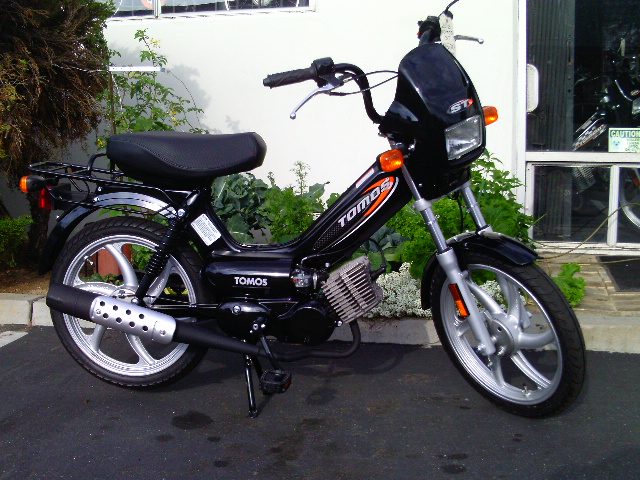 tomos st moped
