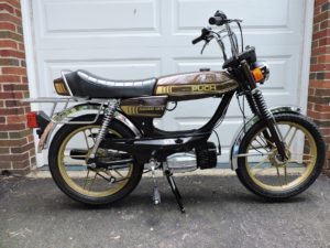 MBK MotoBECANE Decompressor or Startor Lever Black Metal Cylinder Motorbike